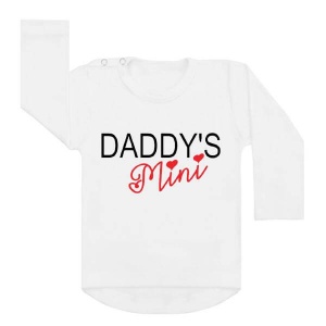 Shirt daddy's mini voor vaderdag of gewoon omdat papa lief is.. Ook als strijkapplicatie beschikbaar. De leukste strijkapplicaties en shirts! Vier vaderdag in stijl met onze vaderdagsshirts.